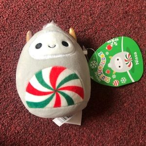 Squishmallows Nissa the Peppermint Yeti 4” Stuffed Plush